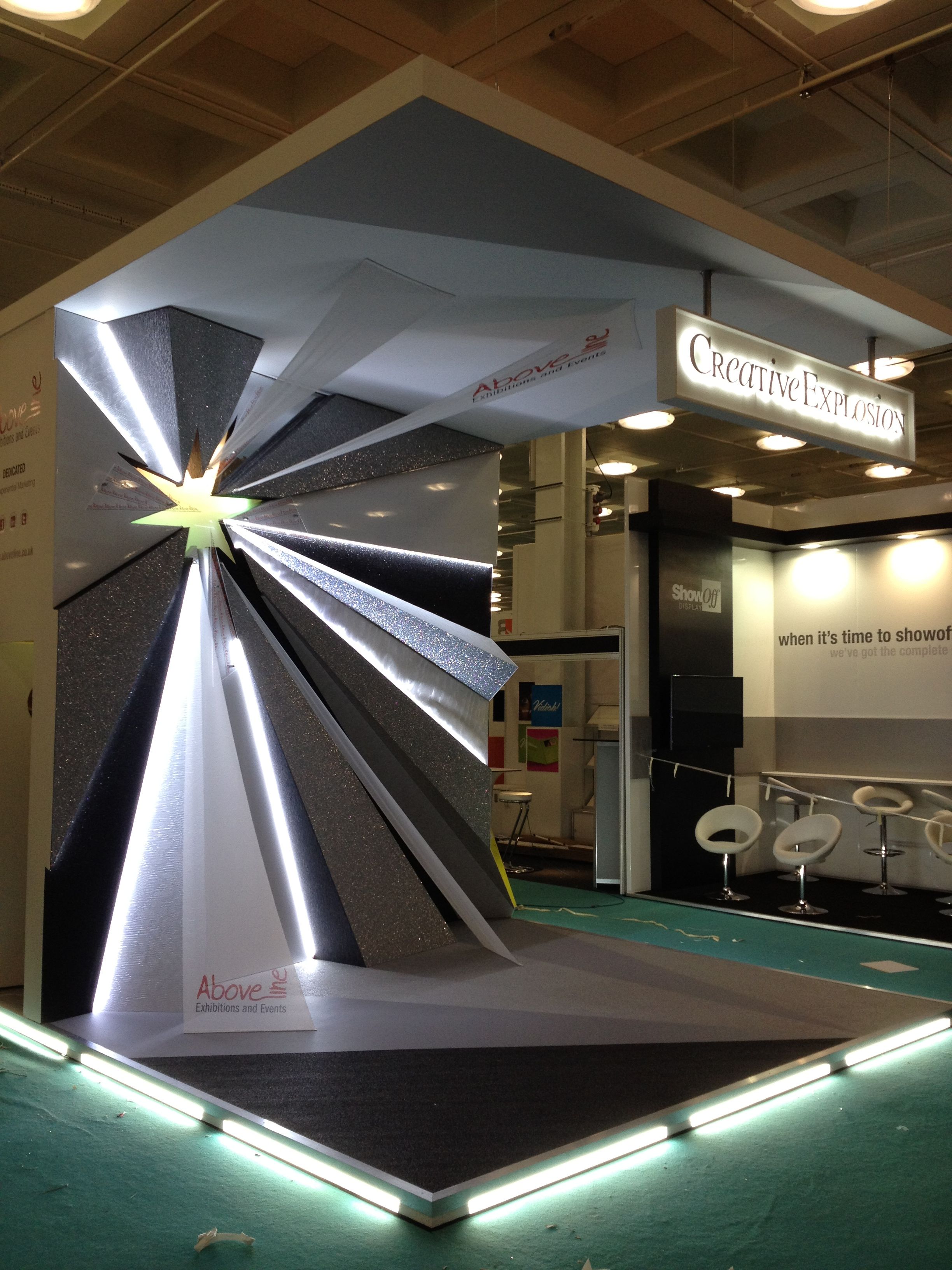 展臺燈光，展臺設(shè)計，展臺